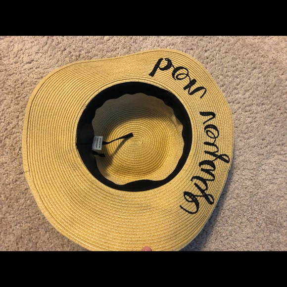 Hat - Picture 3 of 3